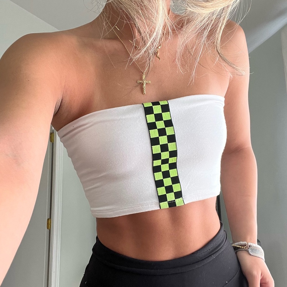 Emma & Sam- white cropped tube top with checker accent